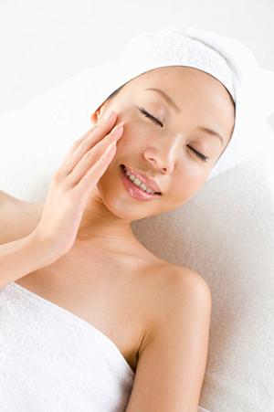 最新のレーザー治療法でケロイドを効果的に改善！2025年版完全ガイド